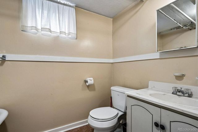 1235 Grape Street, Denver, CO 80220