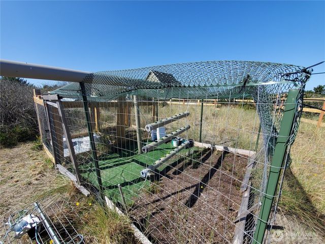 428 S Bel Air Loop, Ocean Shores, WA 98569