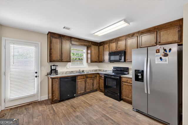 138 Brookside Drive, Lula, GA 30554