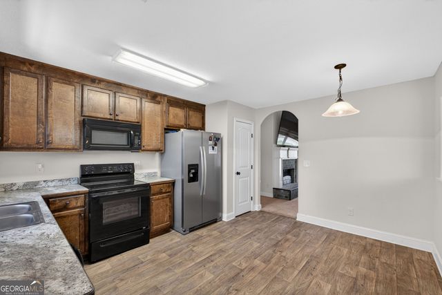 138 Brookside Drive, Lula, GA 30554