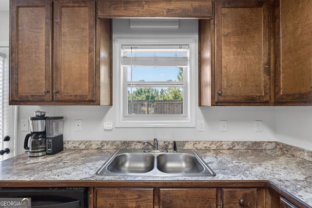 138 Brookside Drive, Lula, GA 30554