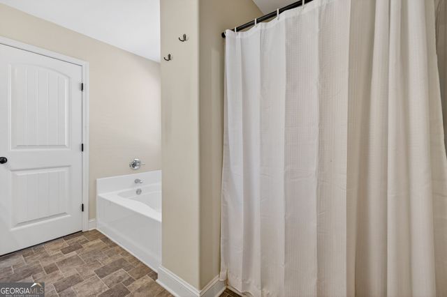 138 Brookside Drive, Lula, GA 30554