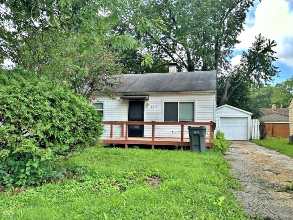 2230 N Goodlet Avenue, Indianapolis, IN 46222