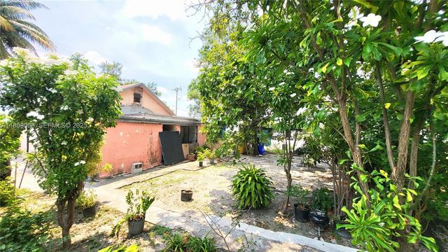 683 NW 30th Street, Miami, FL 33127