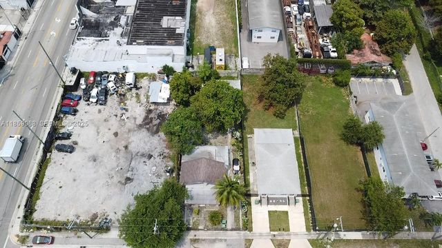 683 NW 30th Street, Miami, FL 33127