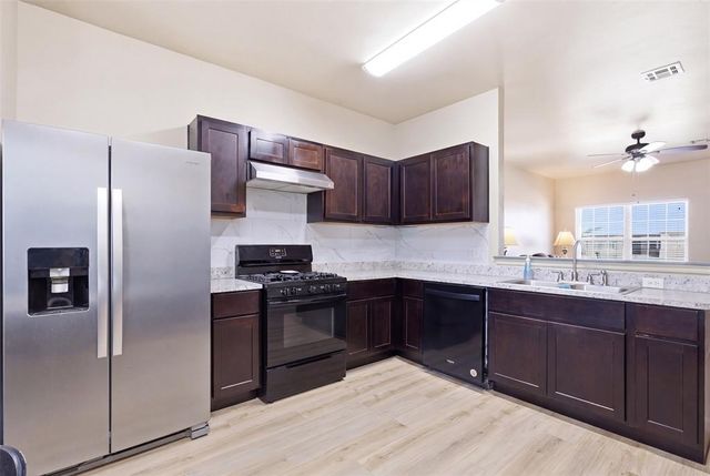 1225 Ironstone Drive, Noble, OK 73068
