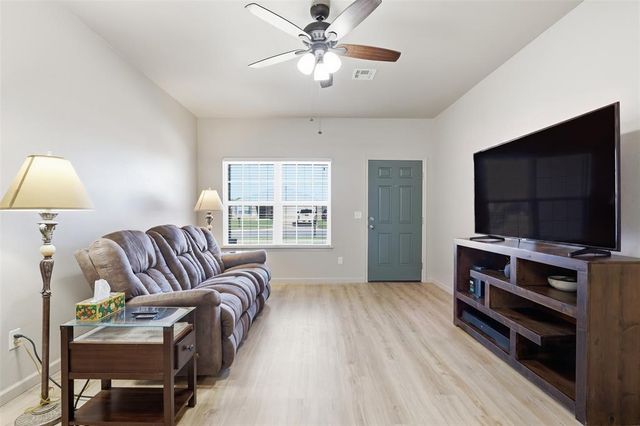 1225 Ironstone Drive, Noble, OK 73068