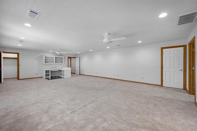 1622 NW 36th St, Lawton, OK 73505