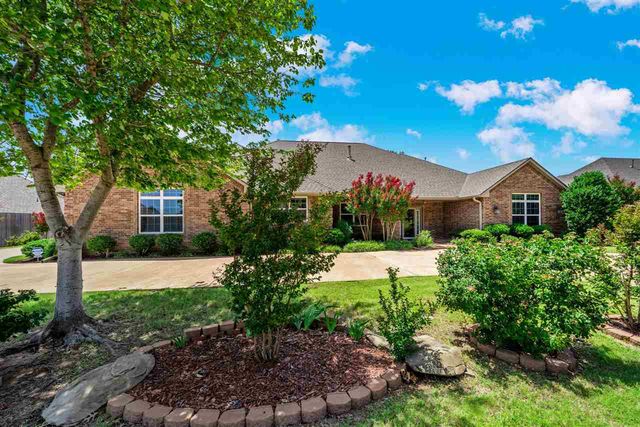 1622 NW 36th St, Lawton, OK 73505