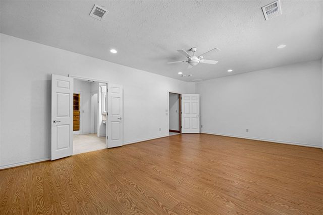 1622 NW 36th St, Lawton, OK 73505