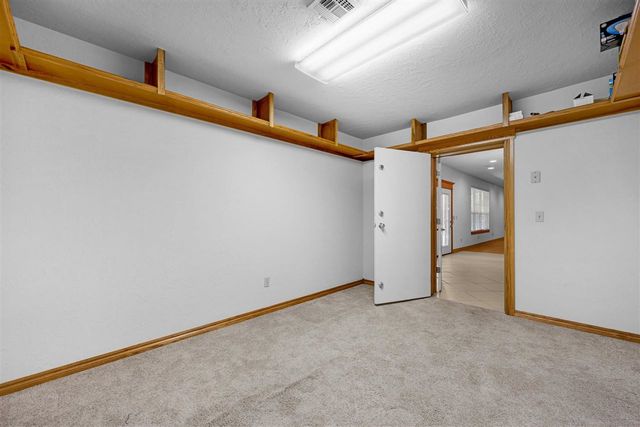 1622 NW 36th St, Lawton, OK 73505