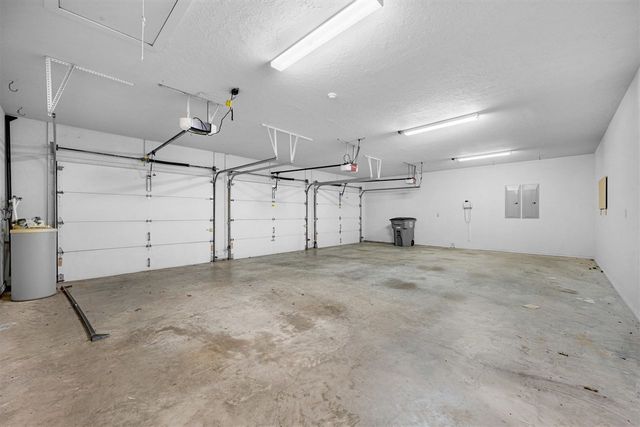 1622 NW 36th St, Lawton, OK 73505