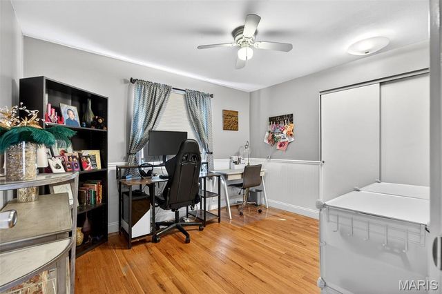 909 Dutch Mill Drive, Ballwin, MO 63011