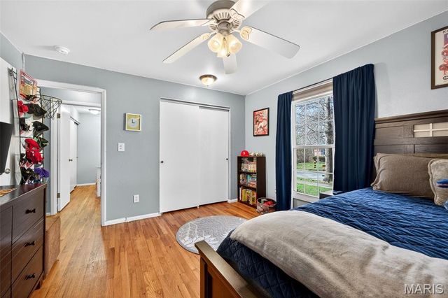 909 Dutch Mill Drive, Ballwin, MO 63011