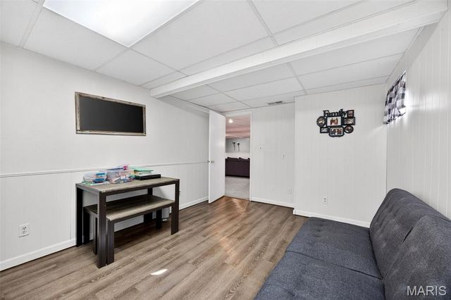 909 Dutch Mill Drive, Ballwin, MO 63011