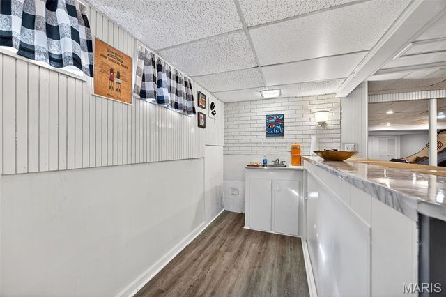 909 Dutch Mill Drive, Ballwin, MO 63011