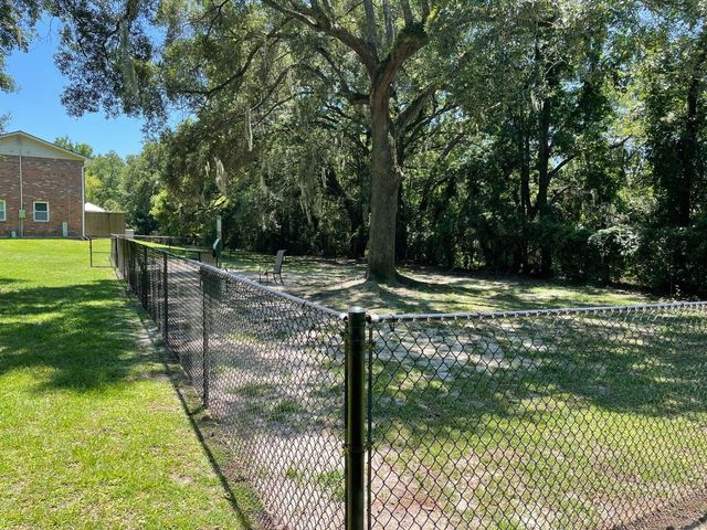 415 Parkdale Drive 8f, Charleston, SC 29414