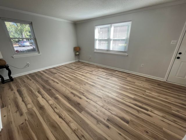 415 Parkdale Drive 8f, Charleston, SC 29414