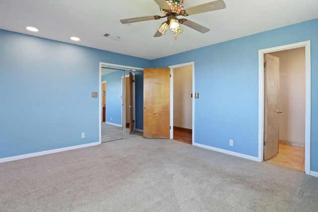 4592 W Woodbridge Rd, Lodi, CA 95242