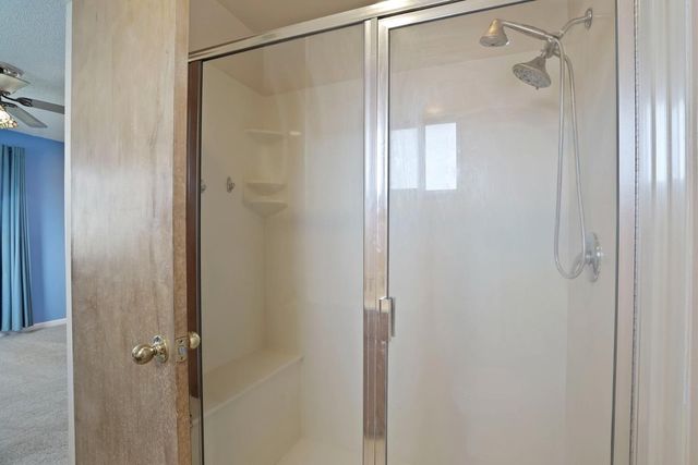 4592 W Woodbridge Rd, Lodi, CA 95242