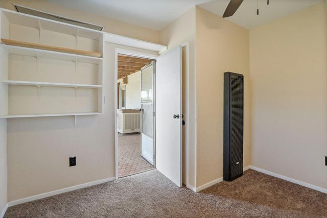 4592 W Woodbridge Rd, Lodi, CA 95242