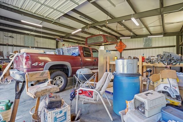 4592 W Woodbridge Rd, Lodi, CA 95242