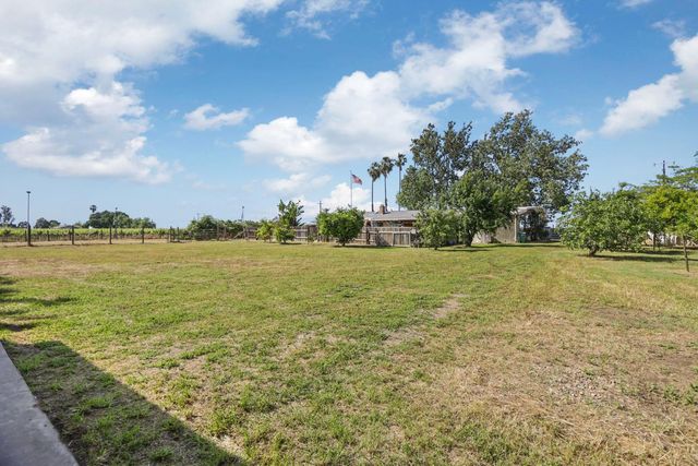 4592 W Woodbridge Rd, Lodi, CA 95242