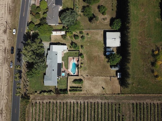4592 W Woodbridge Rd, Lodi, CA 95242