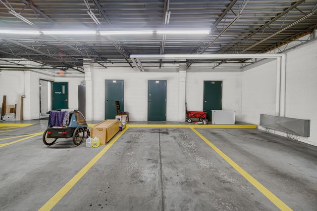 1636 Ashland Avenue 209, Des Plaines, IL 60016