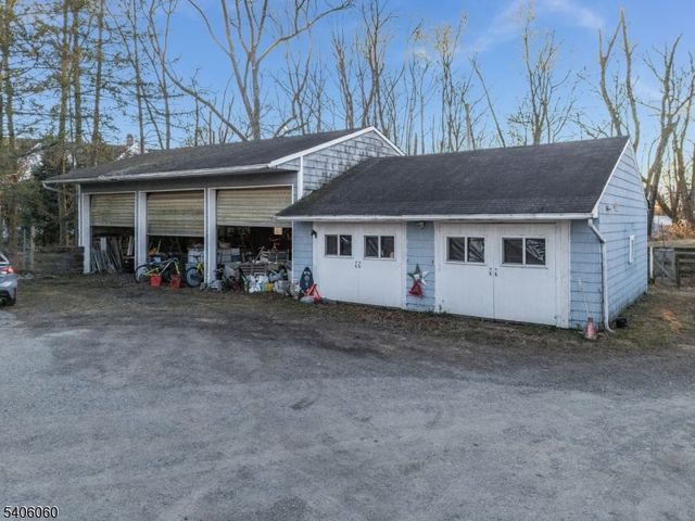 863 County Road 519, Kingwood Twp., NJ 08825