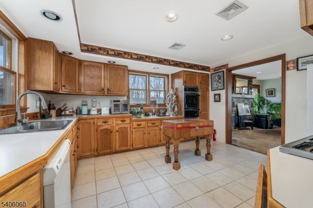 863 County Road 519, Kingwood Twp., NJ 08825