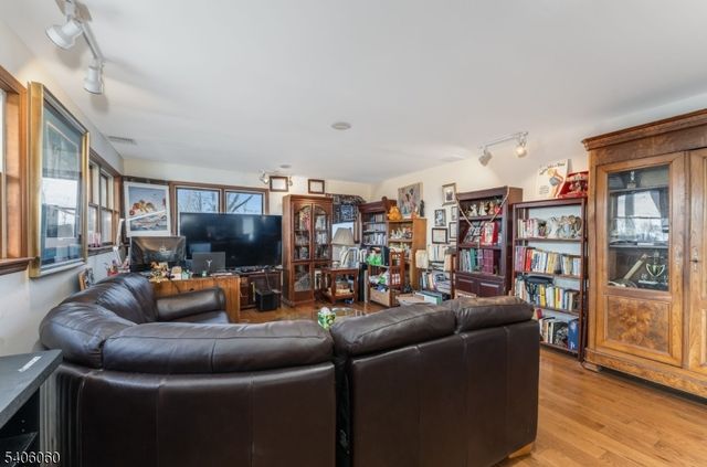 863 County Road 519, Kingwood Twp., NJ 08825