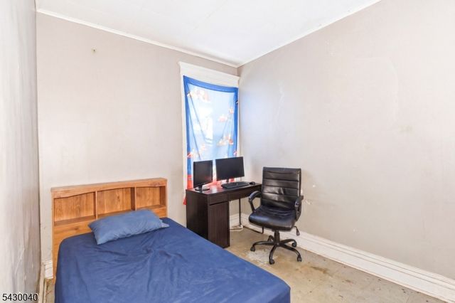36 Kenmore Ave, Newark City, NJ 07106
