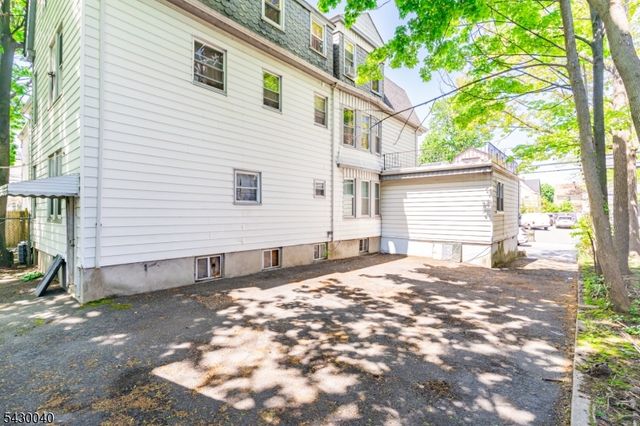 36 Kenmore Ave, Newark City, NJ 07106