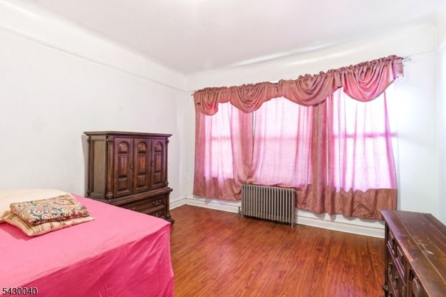 36 Kenmore Ave, Newark City, NJ 07106