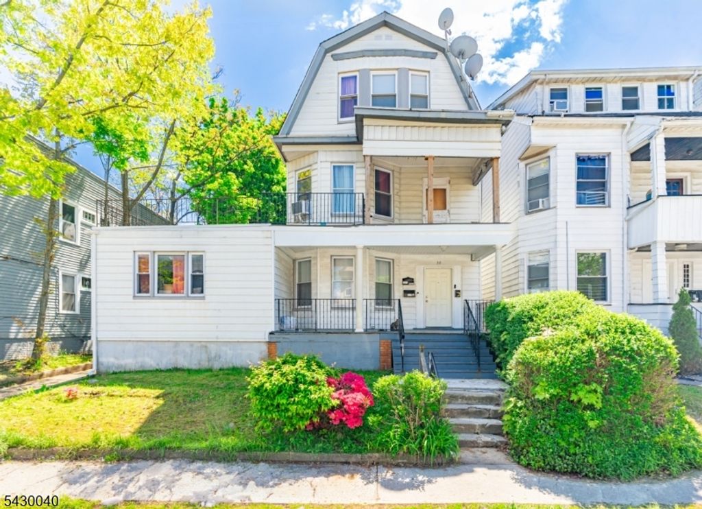 36 Kenmore Ave, Newark City, NJ 07106