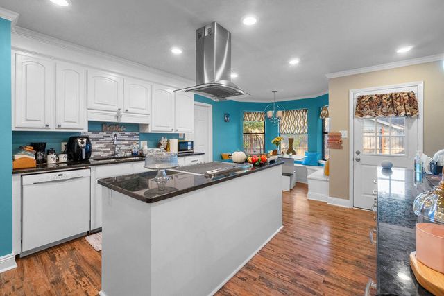 103 Wellington, Hattiesburg, MS 39402