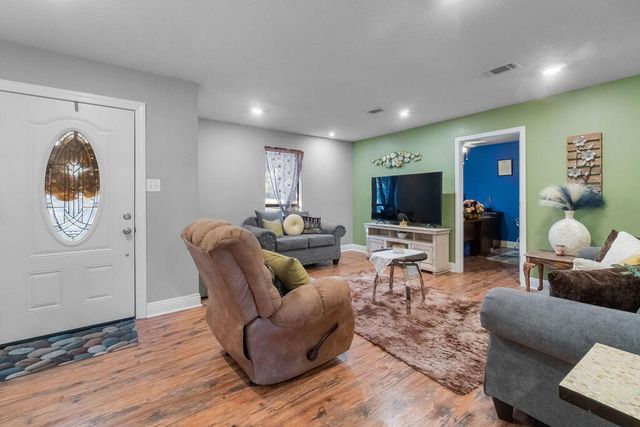 103 Wellington, Hattiesburg, MS 39402