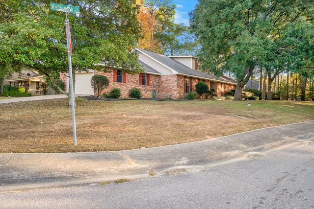 103 Wellington, Hattiesburg, MS 39402