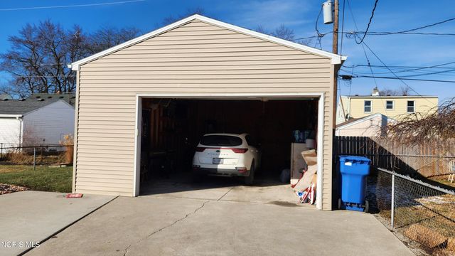5127 Homeside Avenue, Toledo, OH 43612
