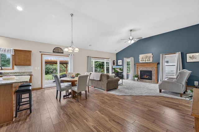 1836 N Sunnyslope DRIVE, Mount Pleasant, WI 53406