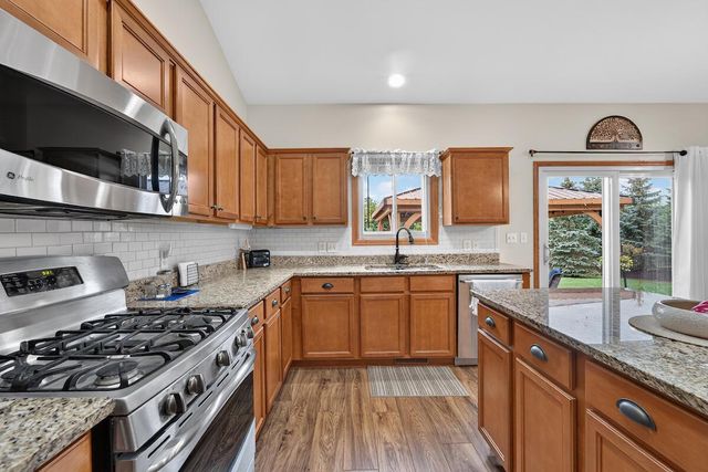 1836 N Sunnyslope DRIVE, Mount Pleasant, WI 53406