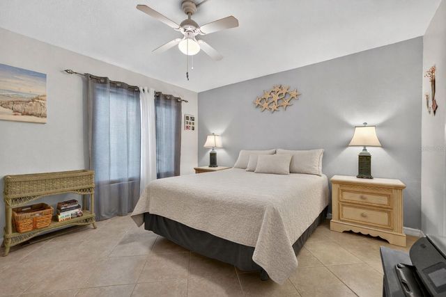 3540 42ND STREET S C, St Petersburg, FL 33711