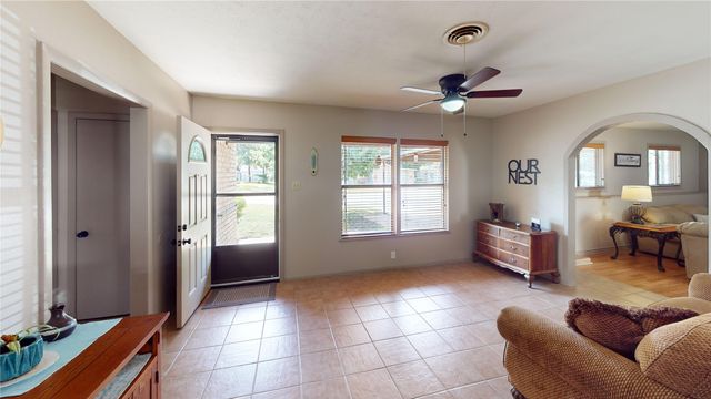 2013 S Walnut, Brady, TX 76825