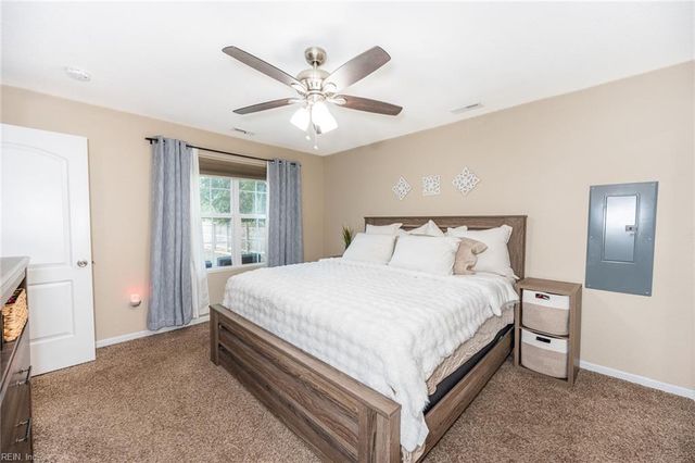 514 Norcum CIR, Portsmouth, VA 23701