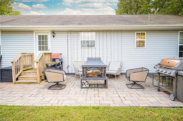 514 Norcum CIR, Portsmouth, VA 23701