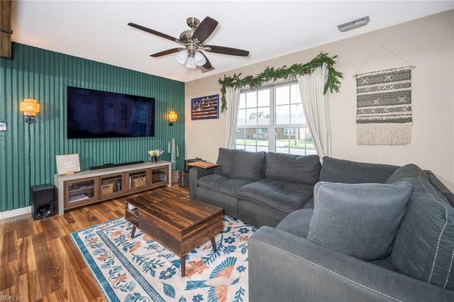 514 Norcum CIR, Portsmouth, VA 23701