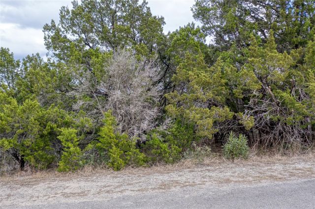 20702 N Ridge ST, Lago Vista, TX 78645