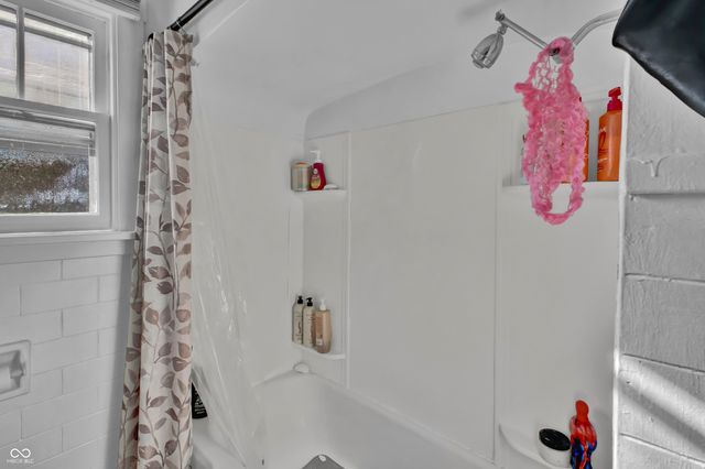 1836 Keller Avenue, Columbus, IN 47201