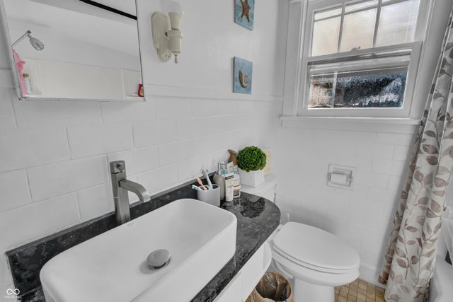 1836 Keller Avenue, Columbus, IN 47201